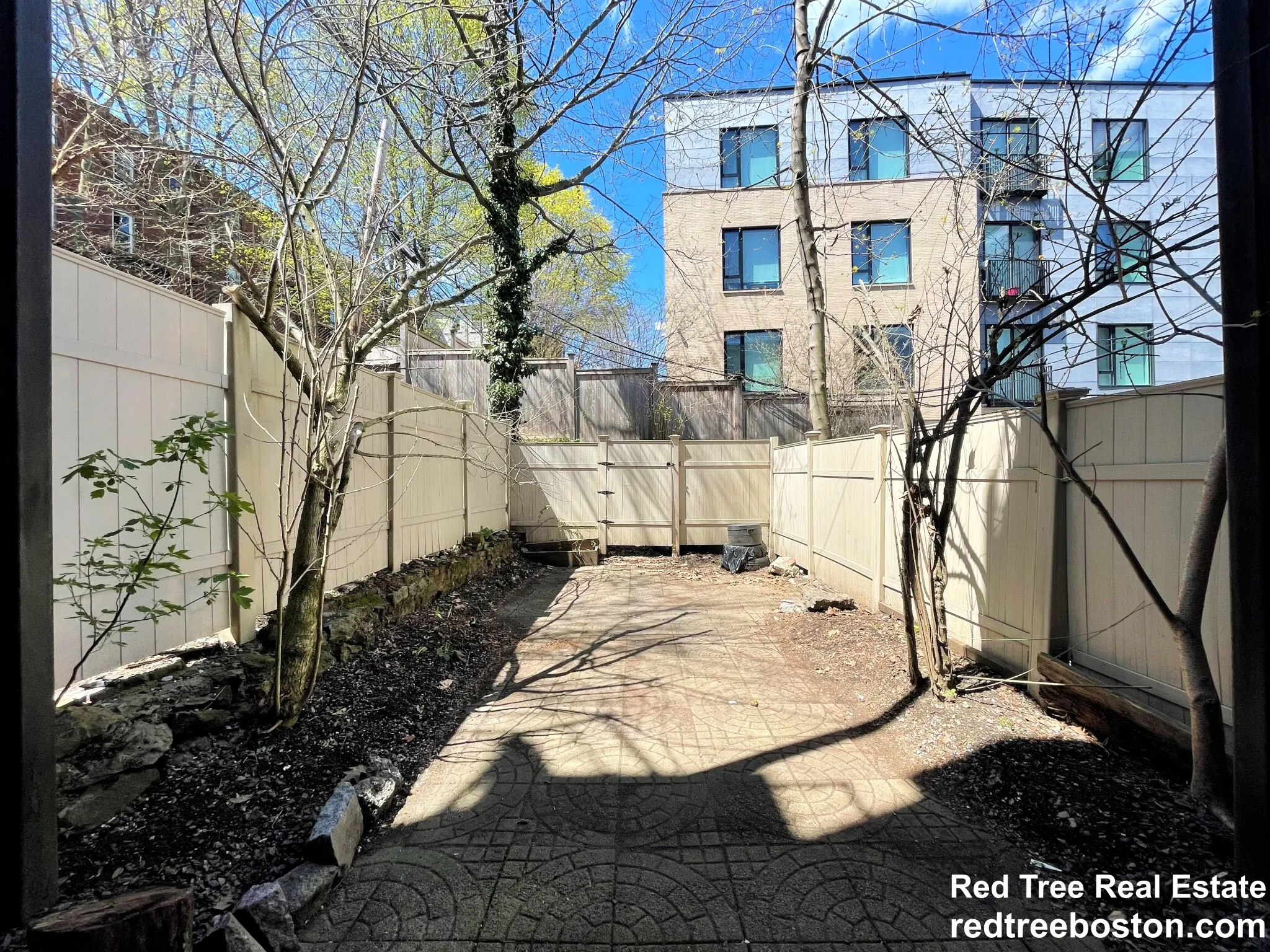 8 Sewall St, Mission Hill