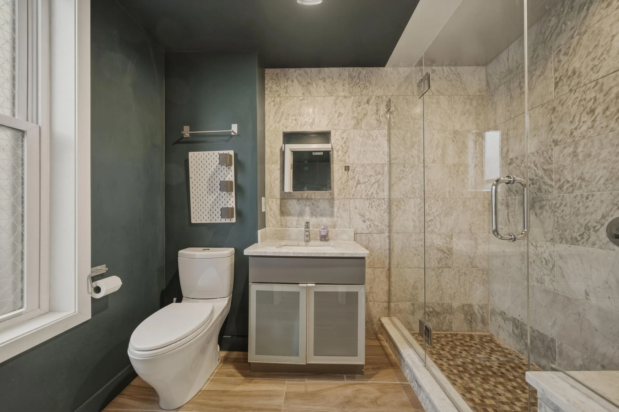 186 Paris St, East Boston