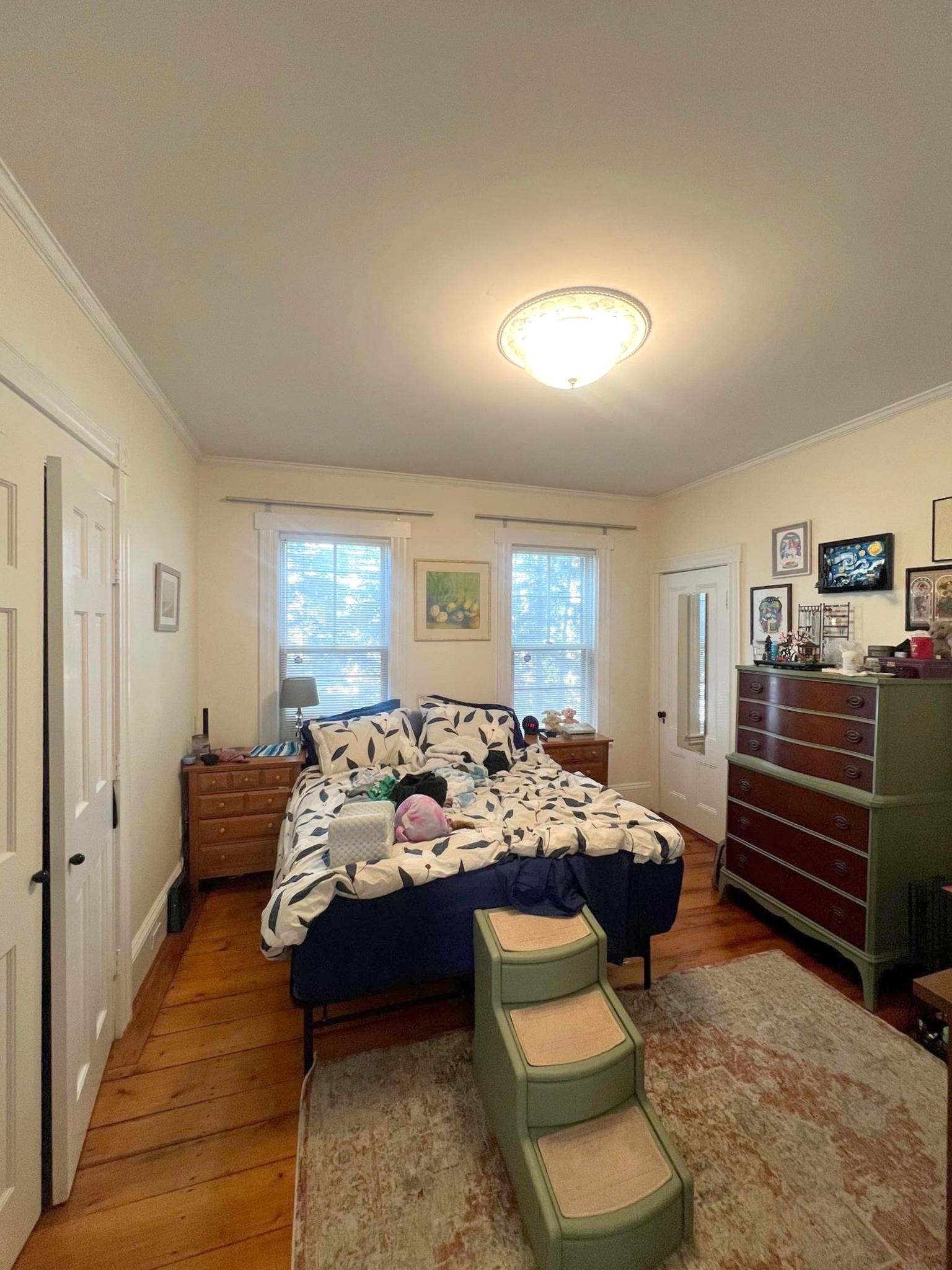 82 Holland St, Davis Square