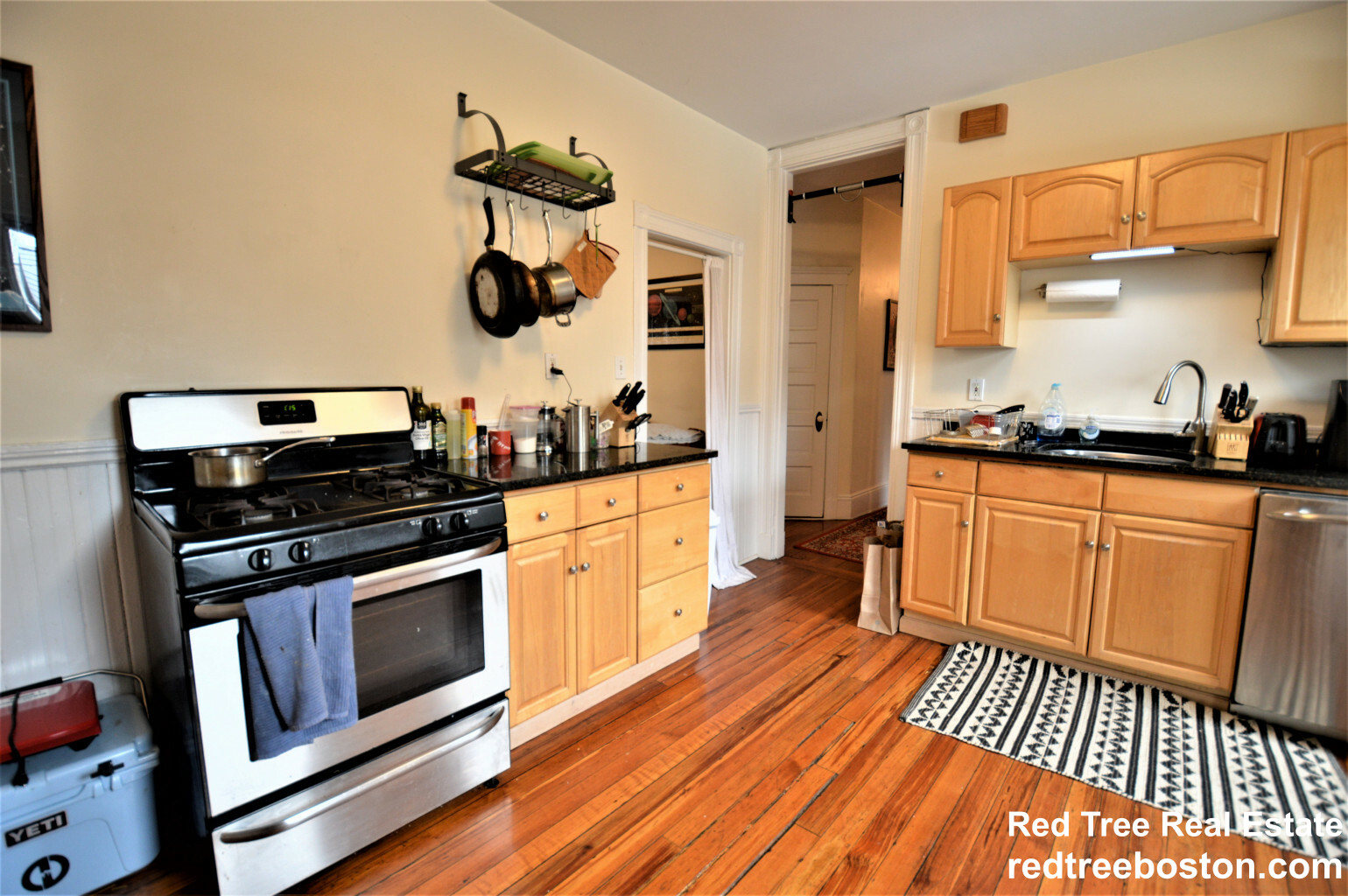 67 Washburn Ave, North Cambridge