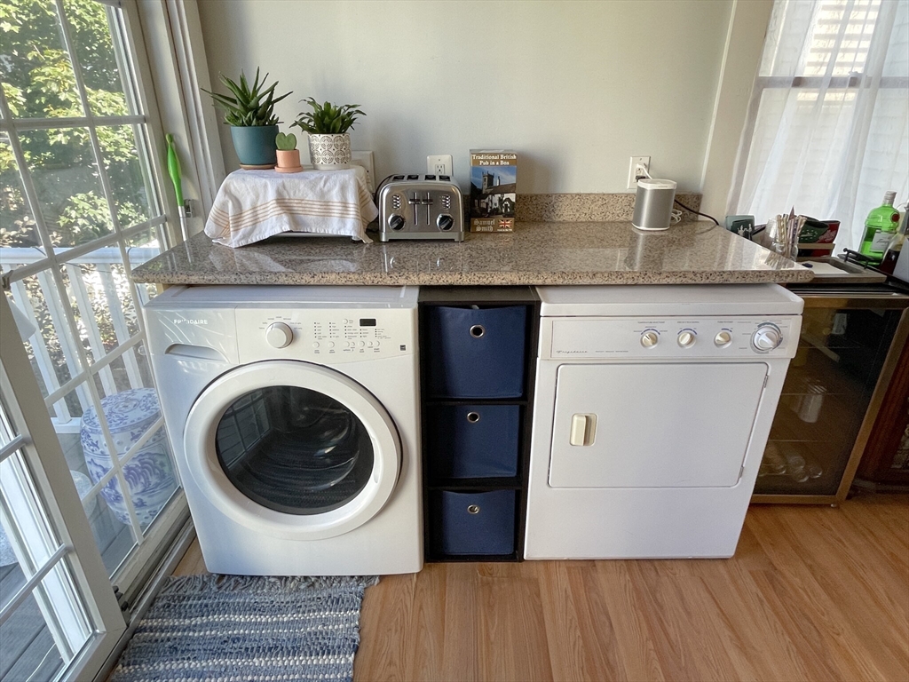 4 Leeds St, South Boston