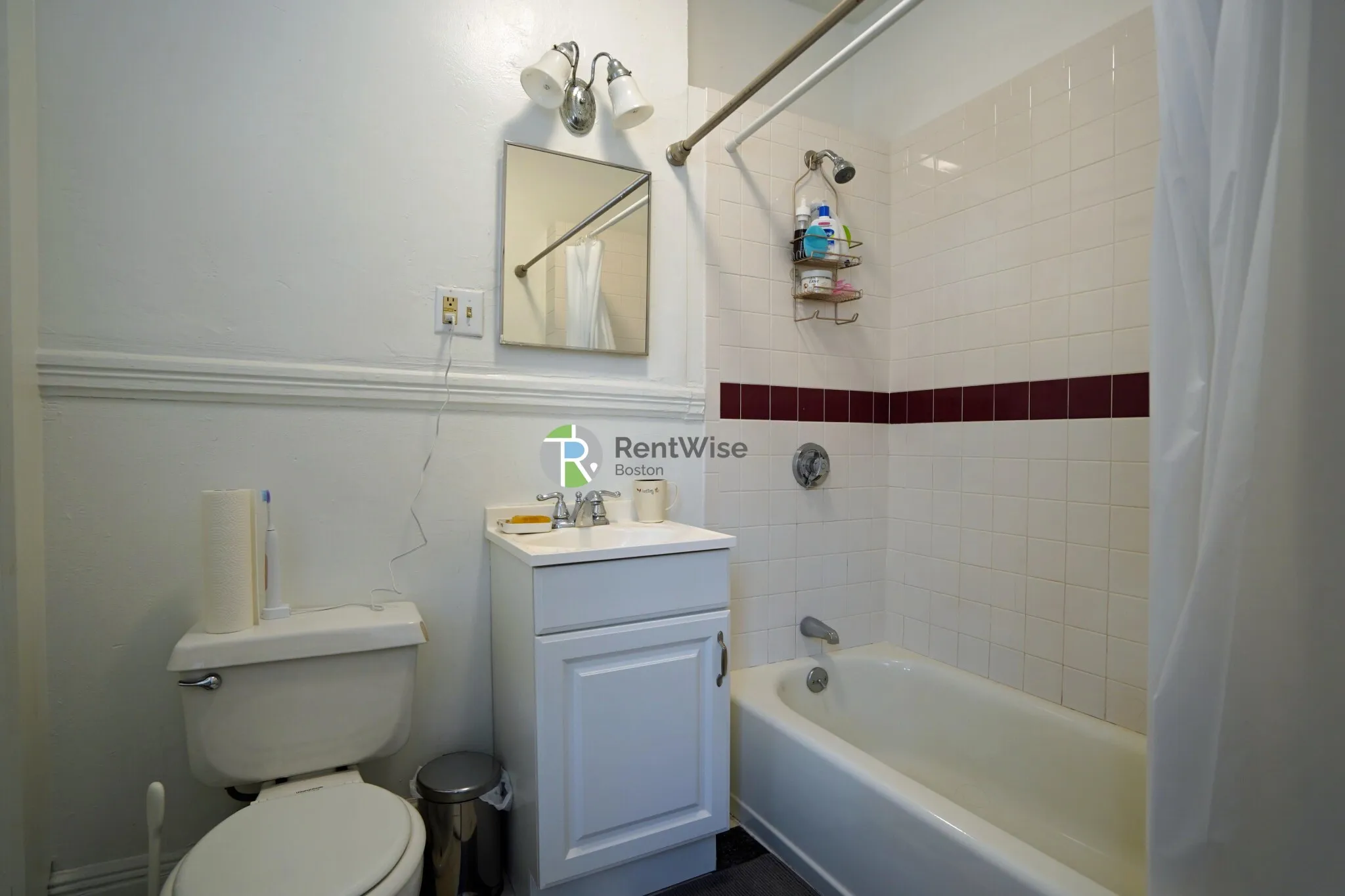 74 Brainerd Rd, Allston