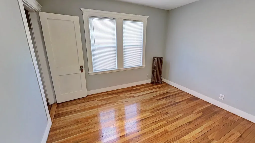 75 Forest Hills St, Jamaica Plain