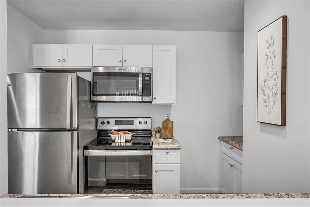 2 South Grove St, Bradford