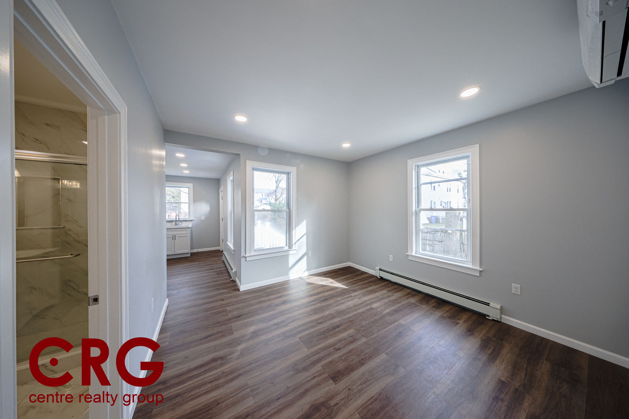 81 Alder Ter, South Side