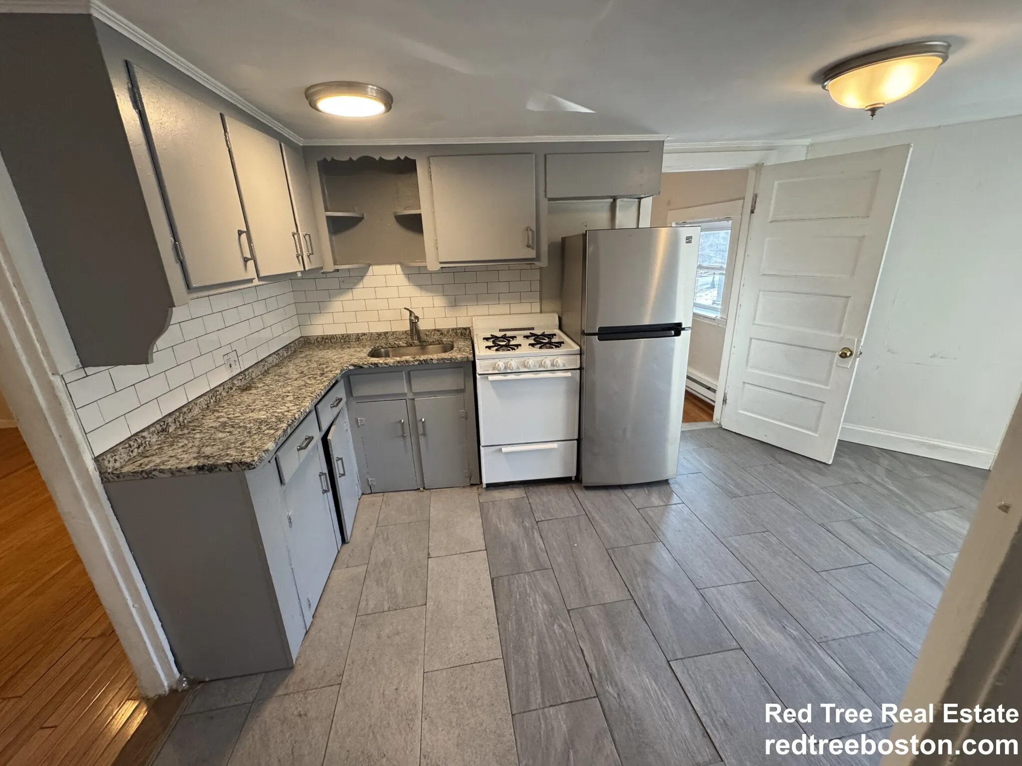 1725 Commonwealth Ave, Brighton