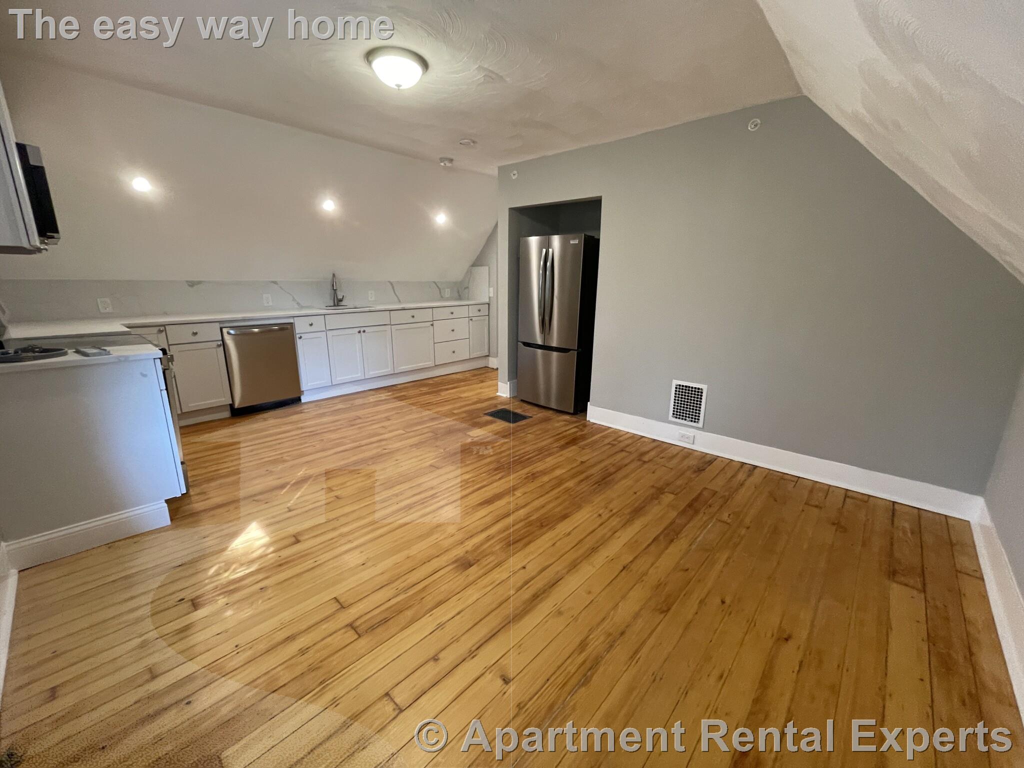 35 Cameron Ave, Davis Square