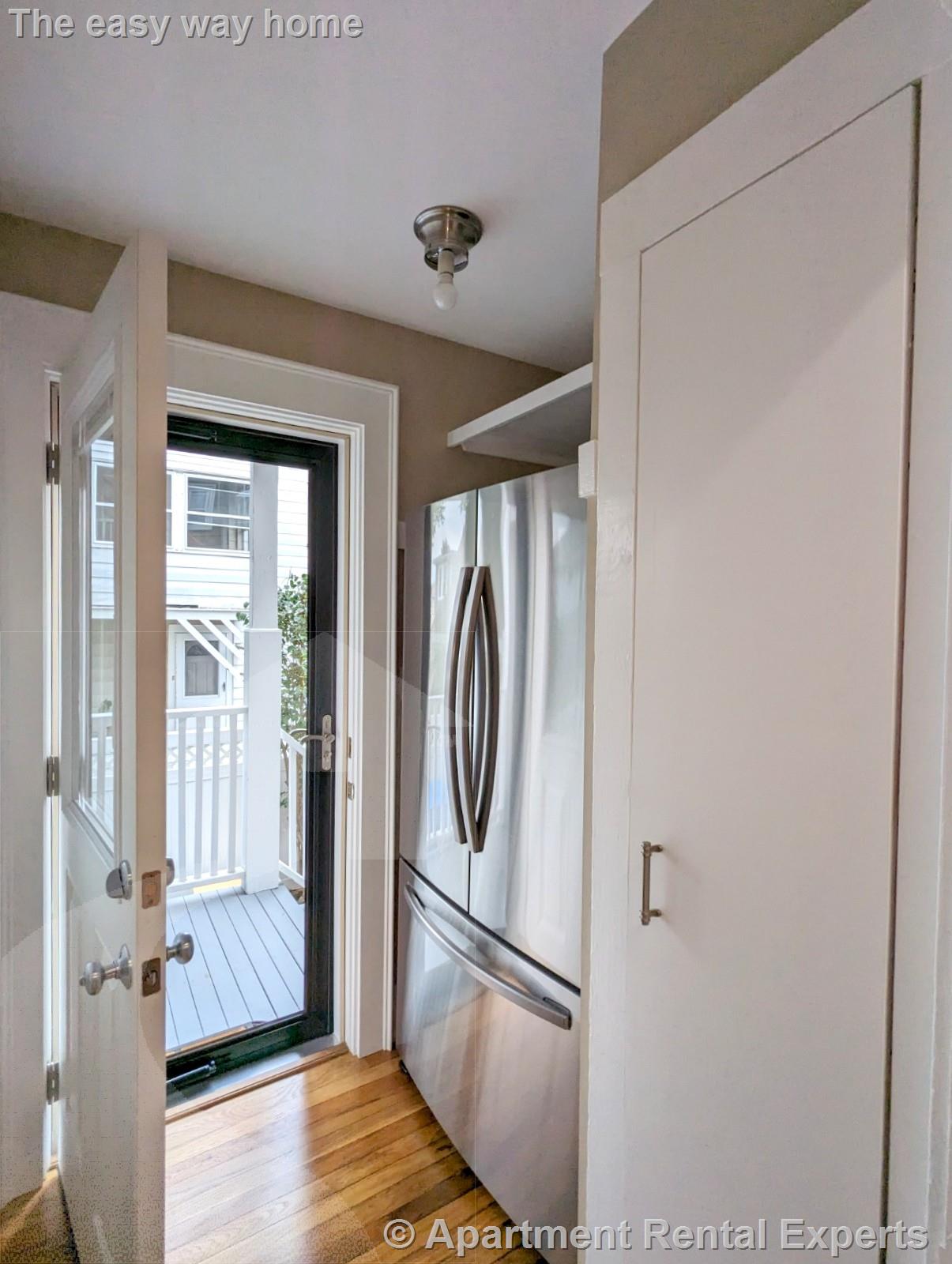 13 Kimball Rd, Cambridge Line