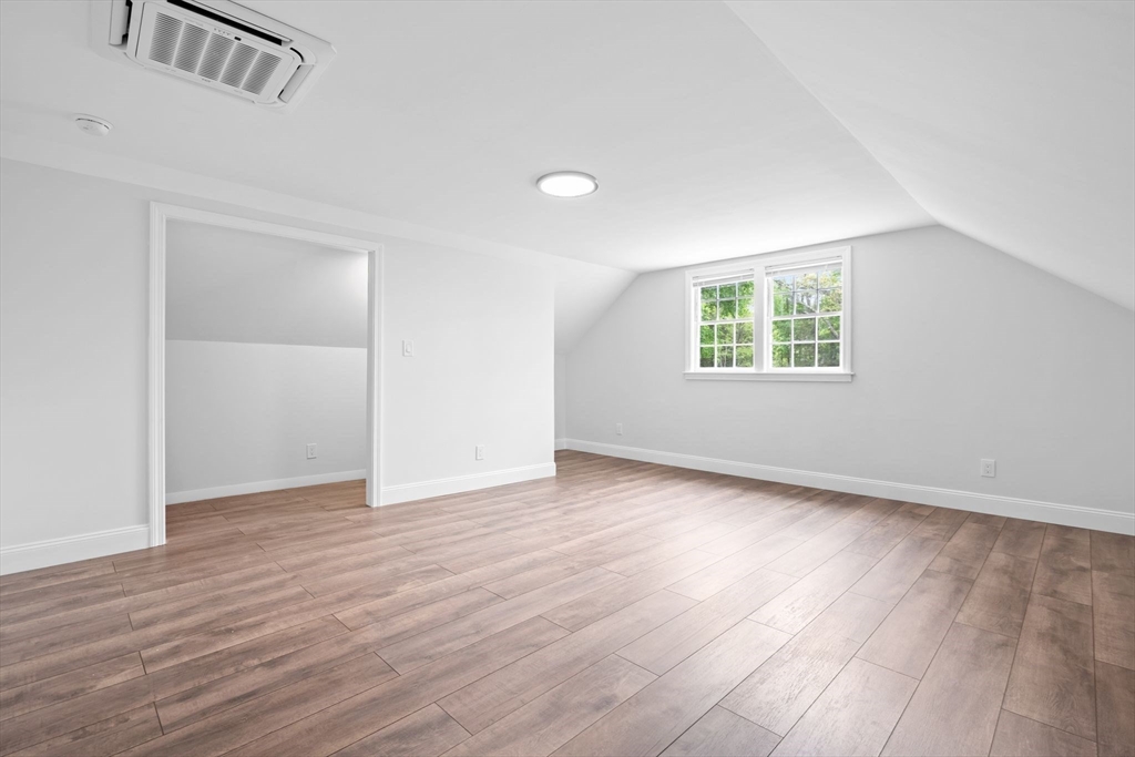 125 Beacon St, Framingham