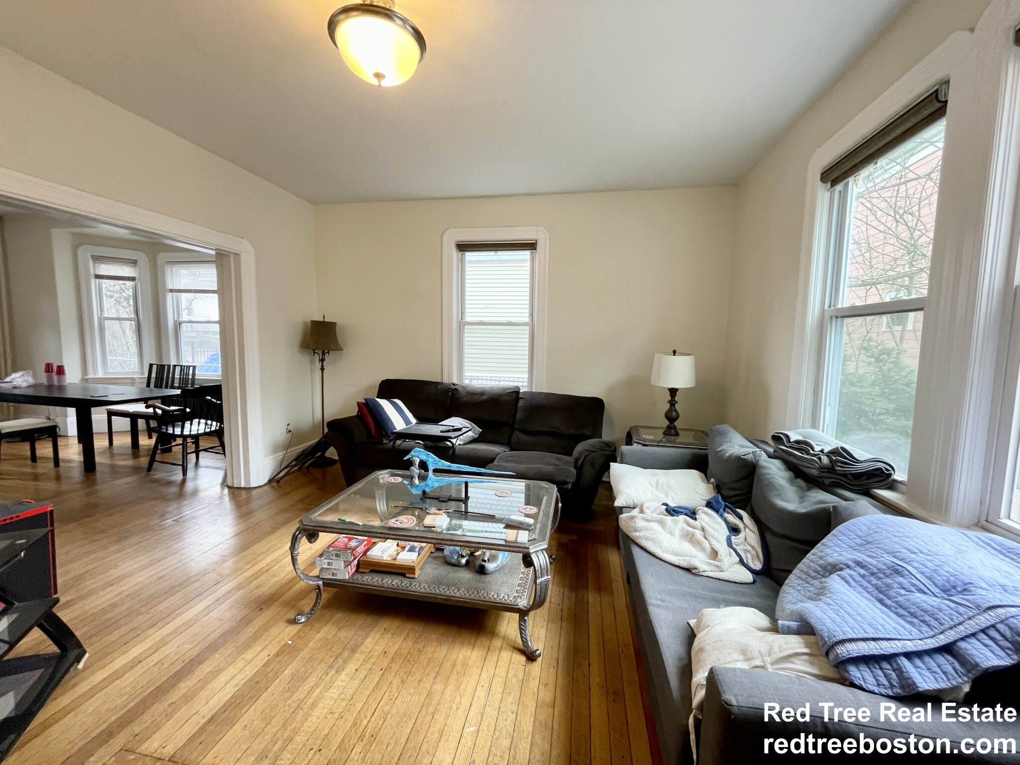 5 Murdock Ter, Brighton