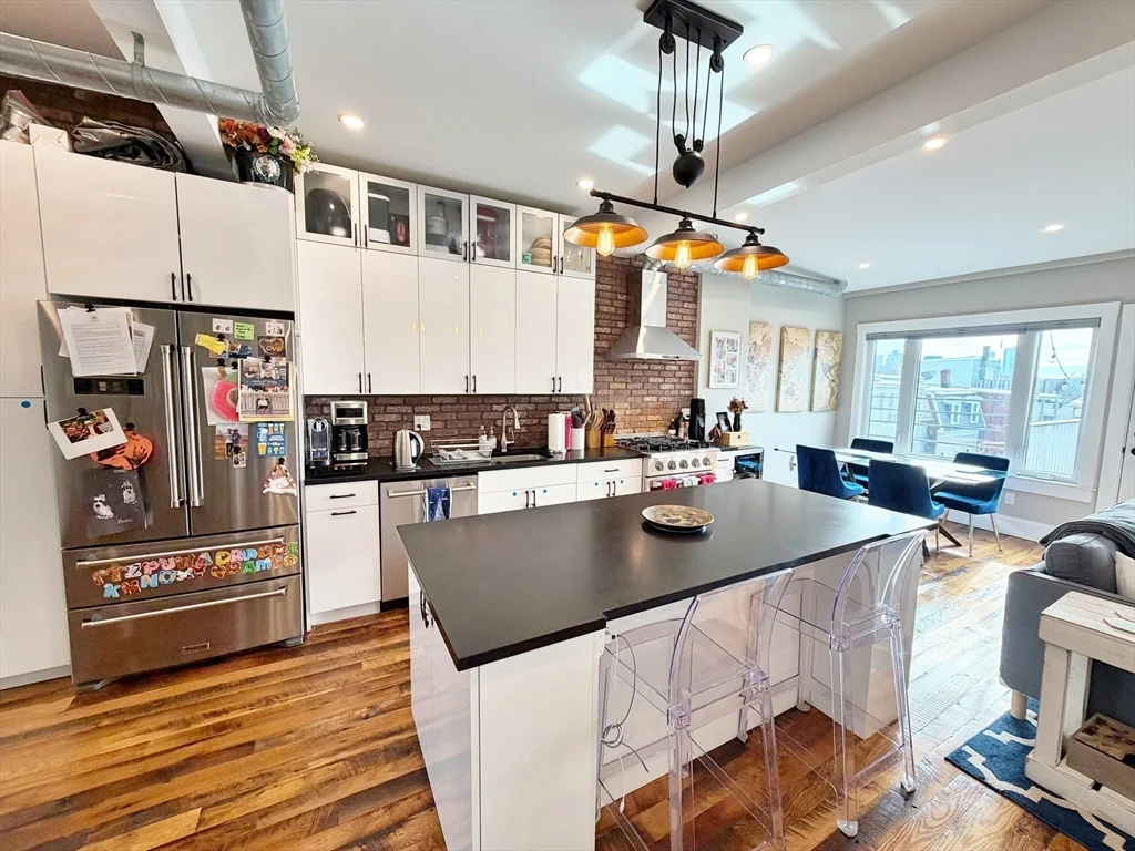 63 Marion St, East Boston