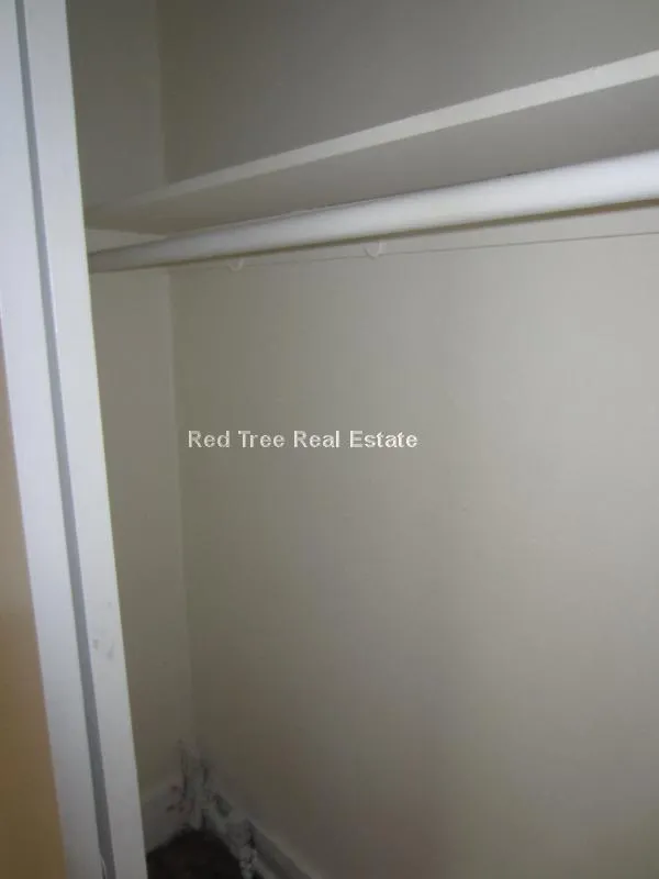 21 Fairbanks St, Griggs Park