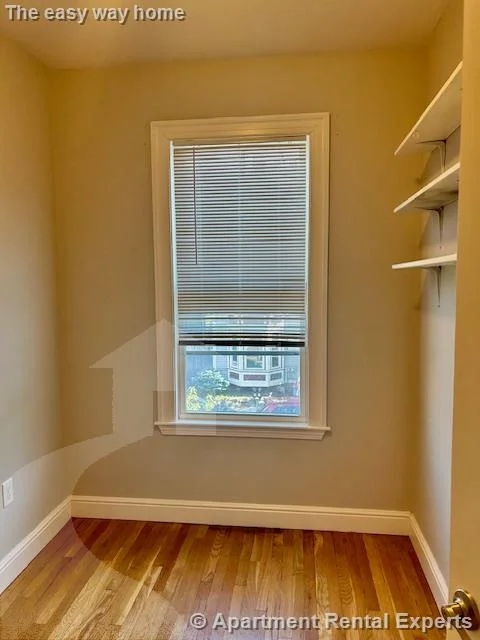 13 Pleasant St, Central Square