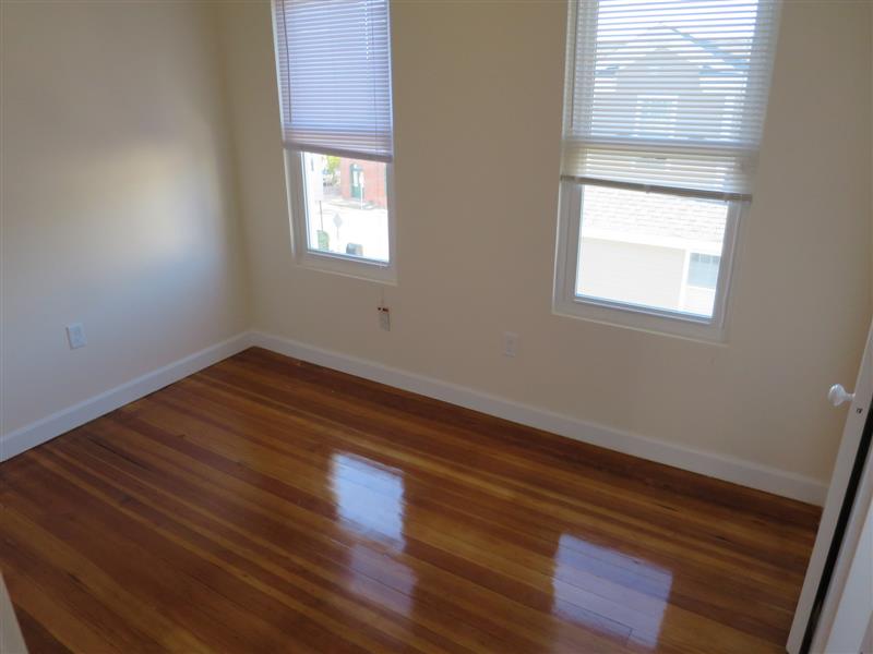 21 Weitz St, Lower Allston