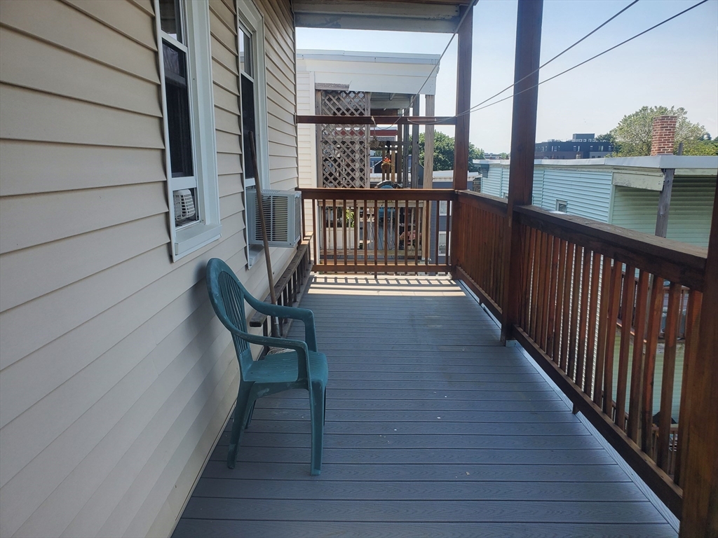 26 Buttonwood St, Dorchester