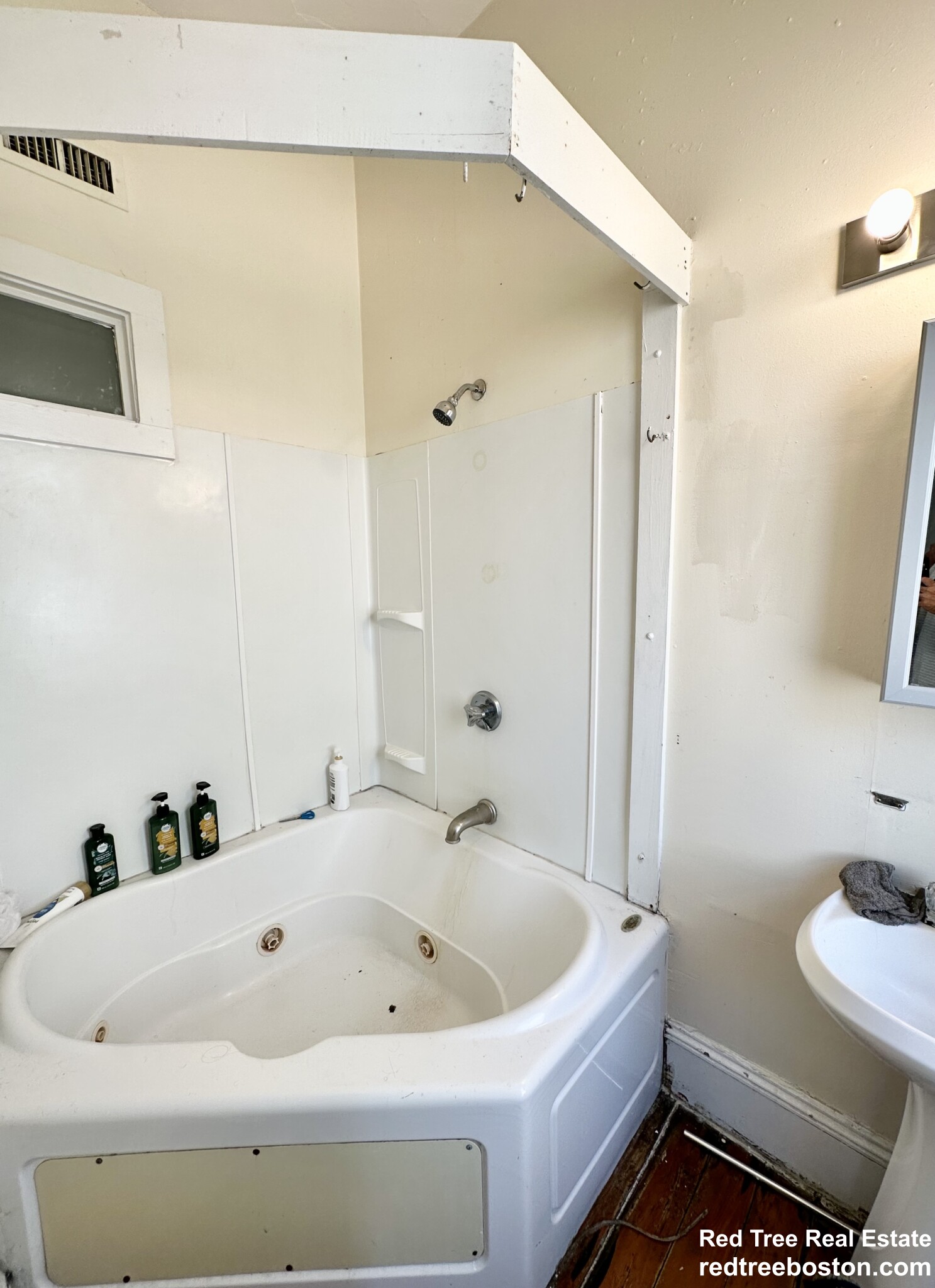 20 Highgate St, Allston