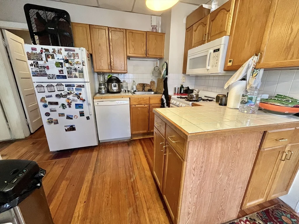 230 Hurley St, East Cambridge