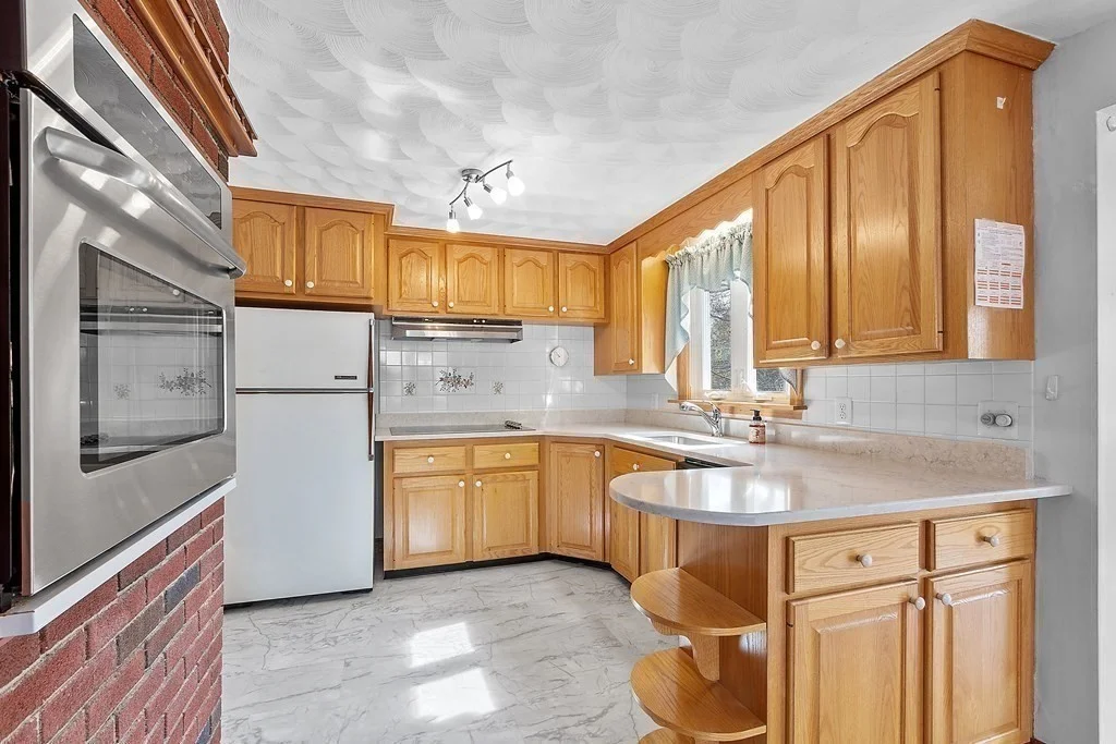 3 Melo Rd, Woburn