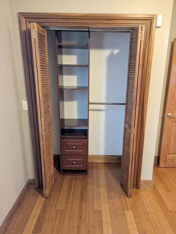 176 Hillside St, Mission Hill