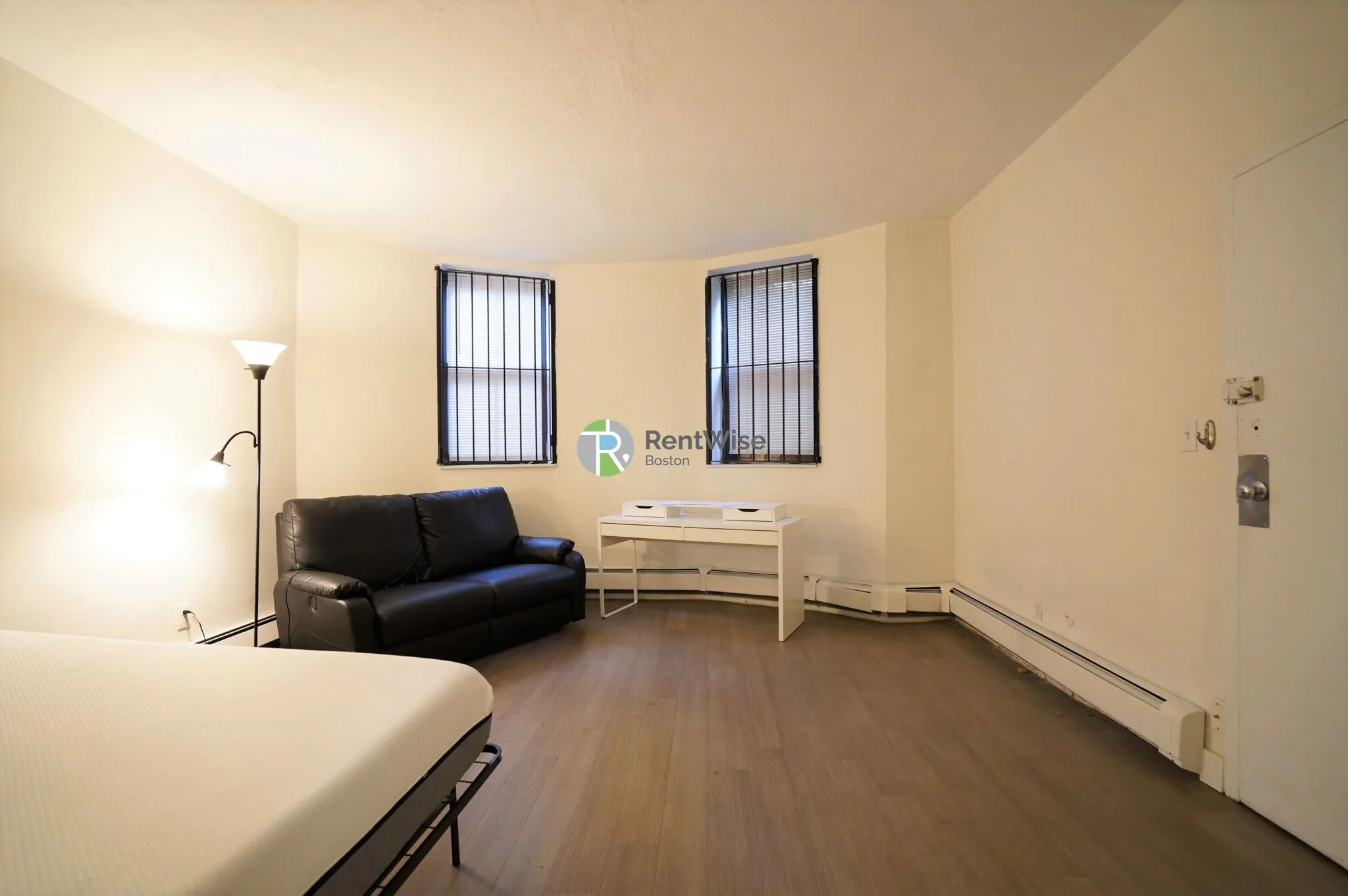 550 Massachusetts Ave, South End