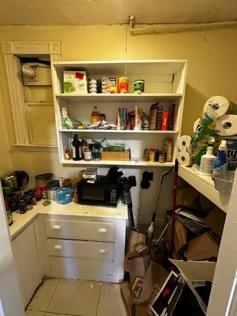 96 Calumet St, Mission Hill