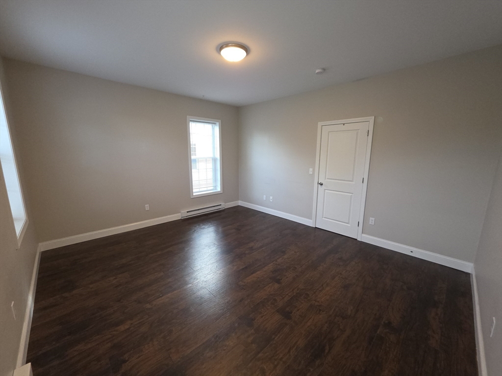 25 Brown Ave, Holyoke