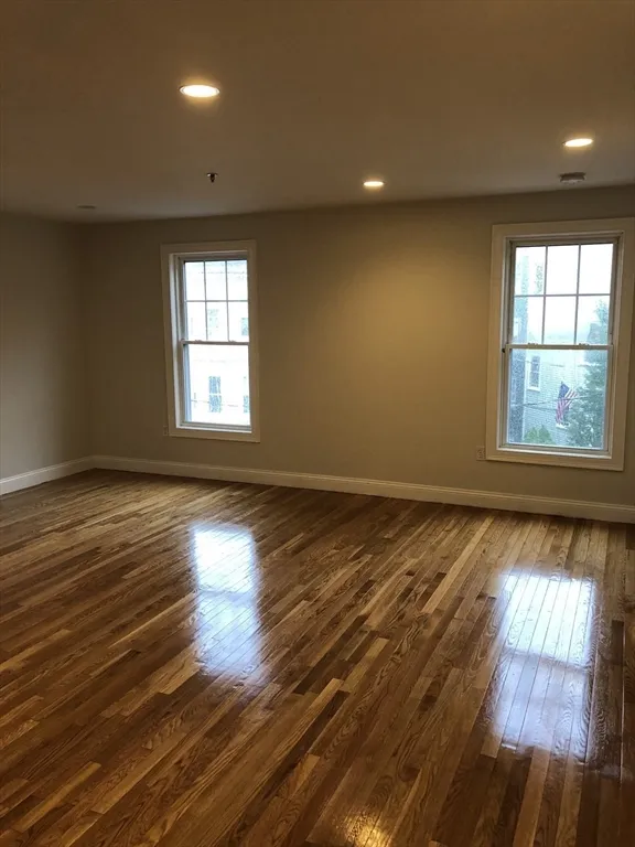 135 Calumet St, Mission Hill