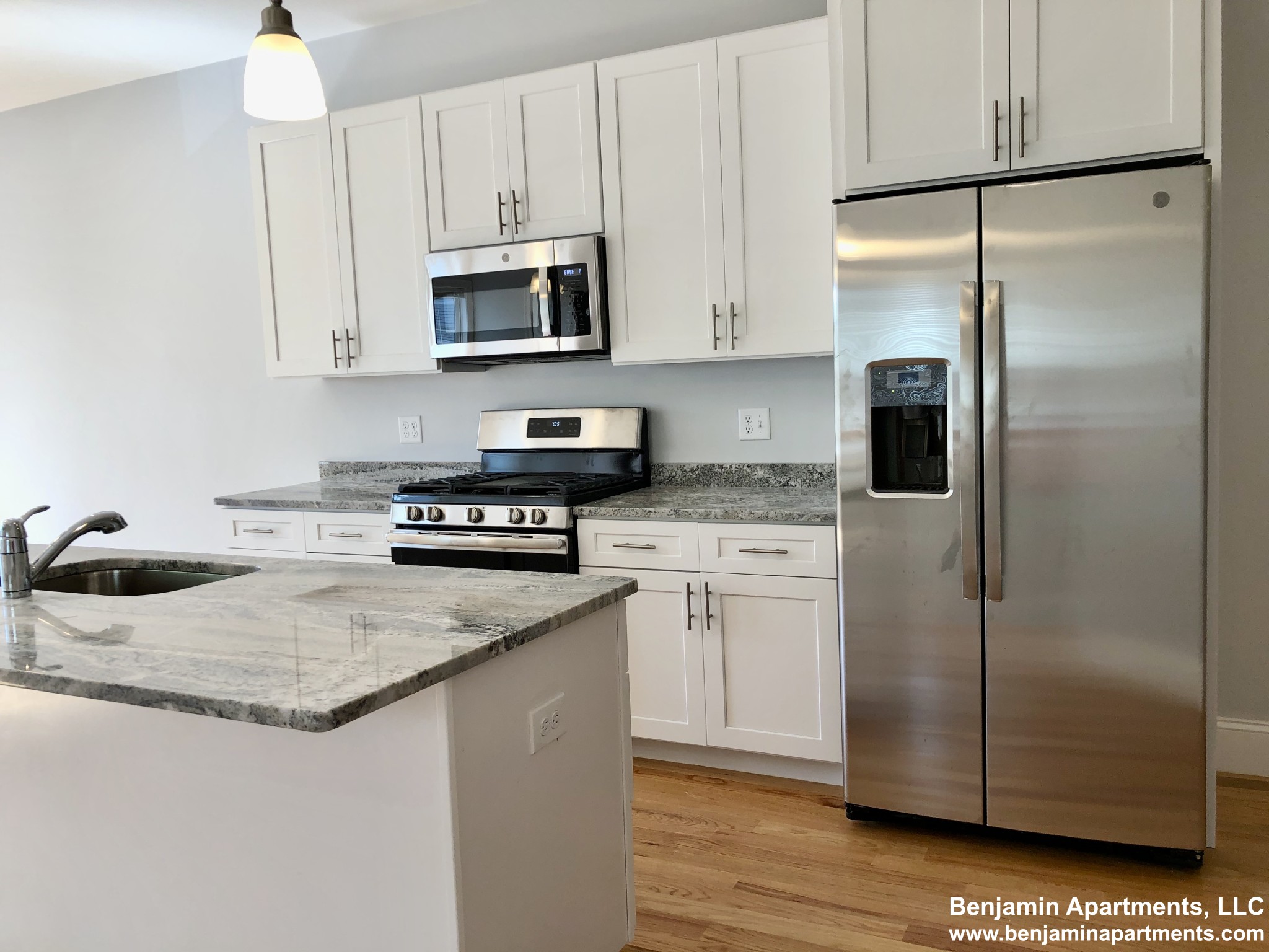 8 Islington St, Allston