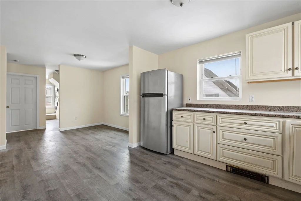 19 Alfred St, Everett