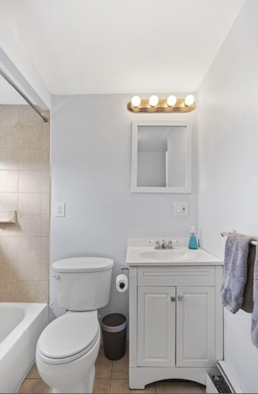 1 Telegraph St, South Boston