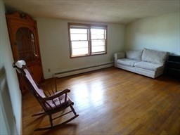 55 Pilgrim Ave, Worcester