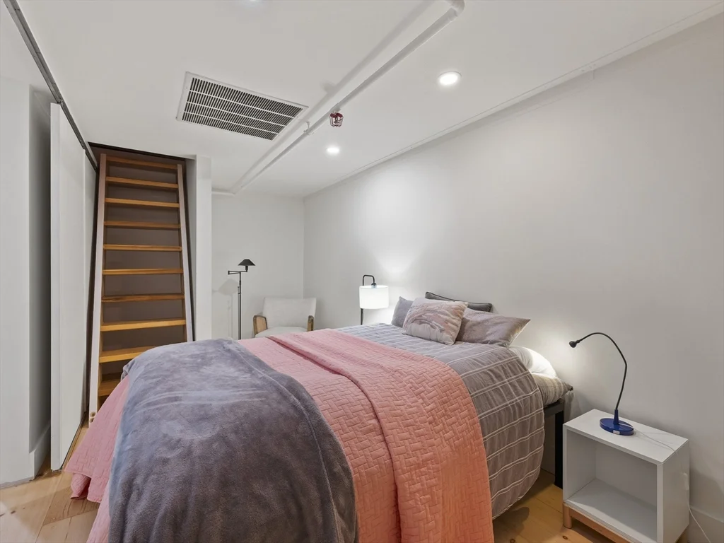 1 Summer St, Union Square