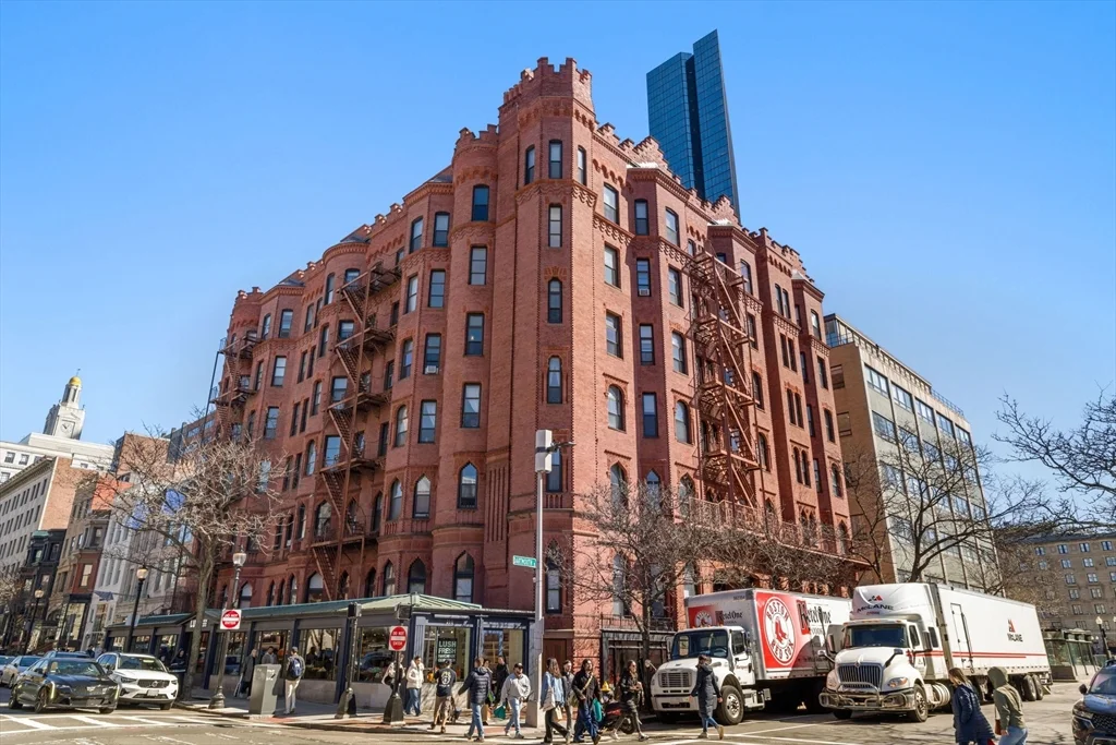 271 Dartmouth St, Back Bay
