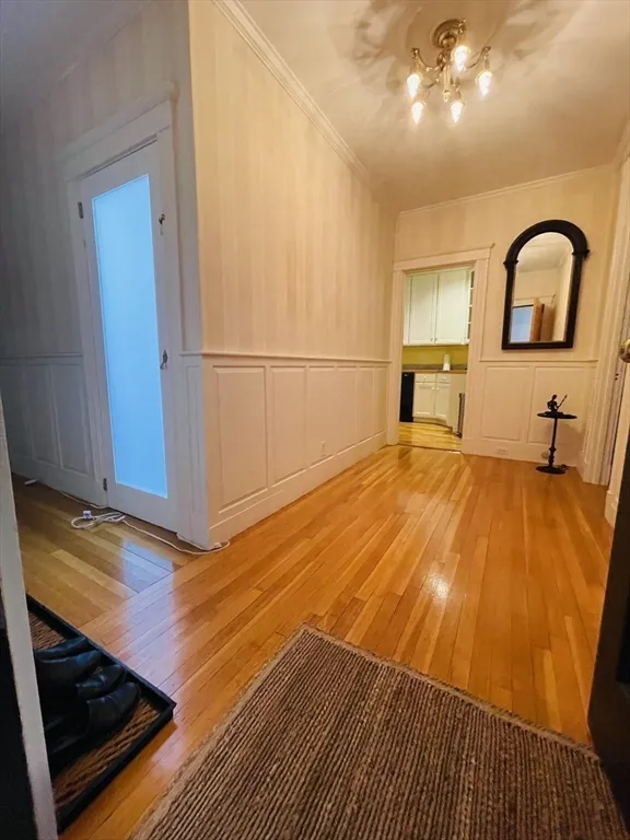 1988 Commonwealth Ave, Brighton