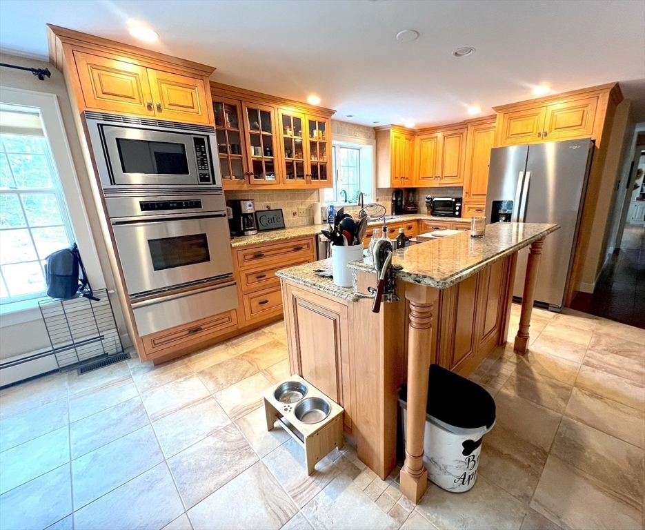 170 Saddle Hill Rd, Hopkinton