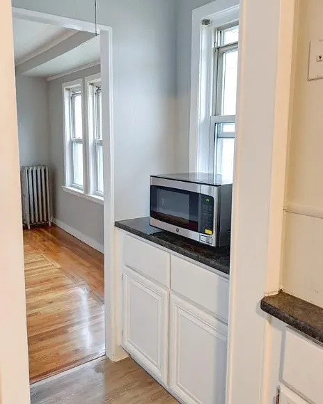 58 Buzzell Ln, South Medford