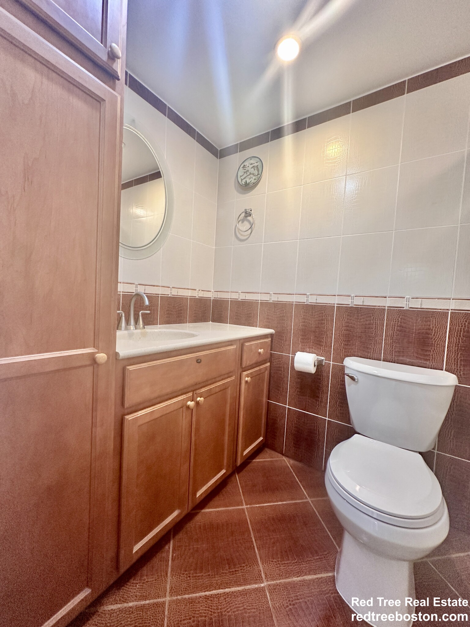 50-56 Broadlawn Park, Chestnut Hill