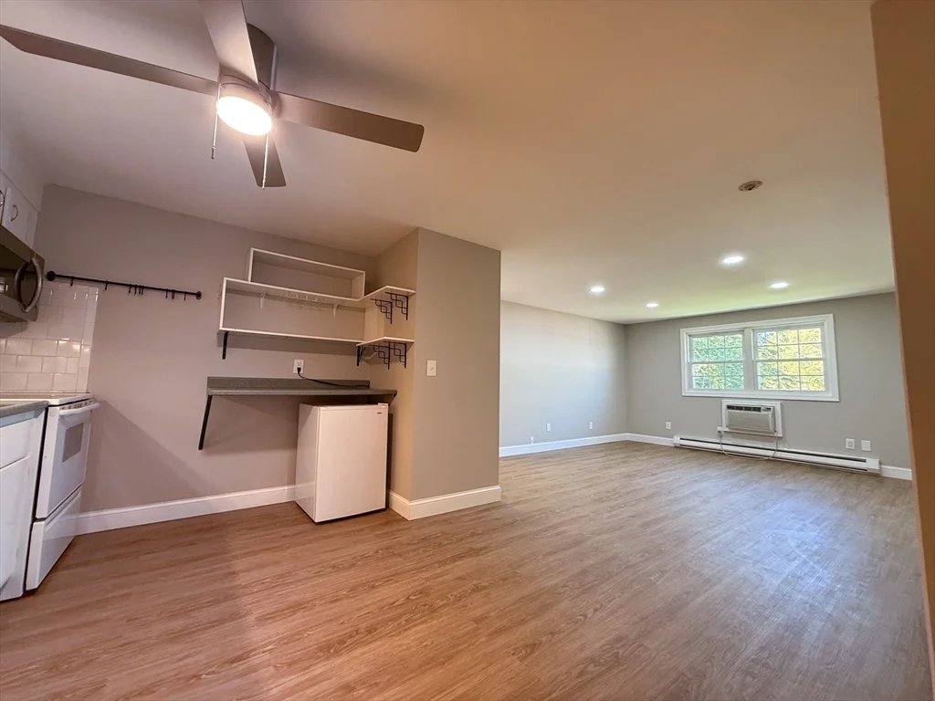 96 Richardson Rd, Chelmsford