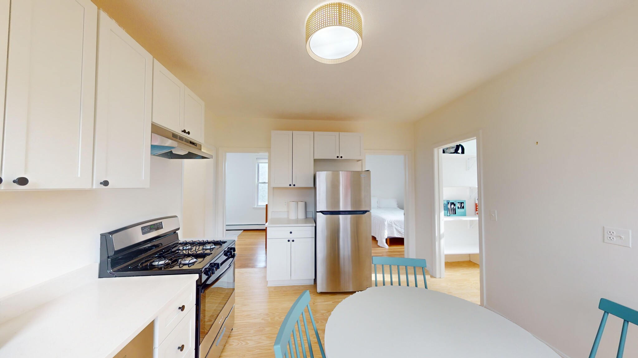 34 White Pl, Brookline Village