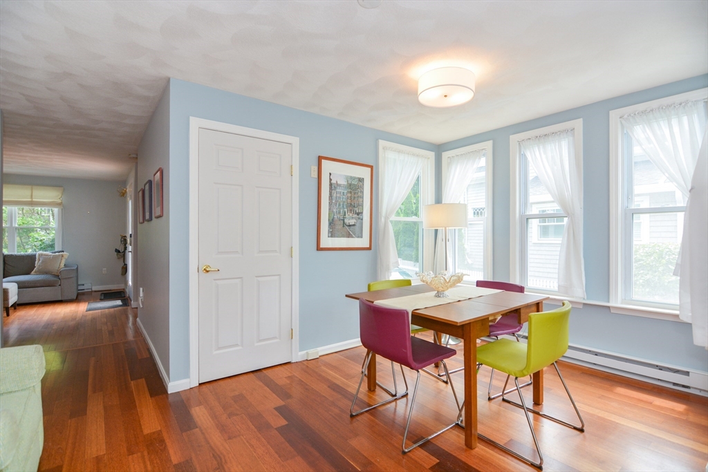 3 Abbot Ct, Marblehead