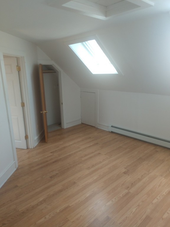 44 Winthrop St, Taunton