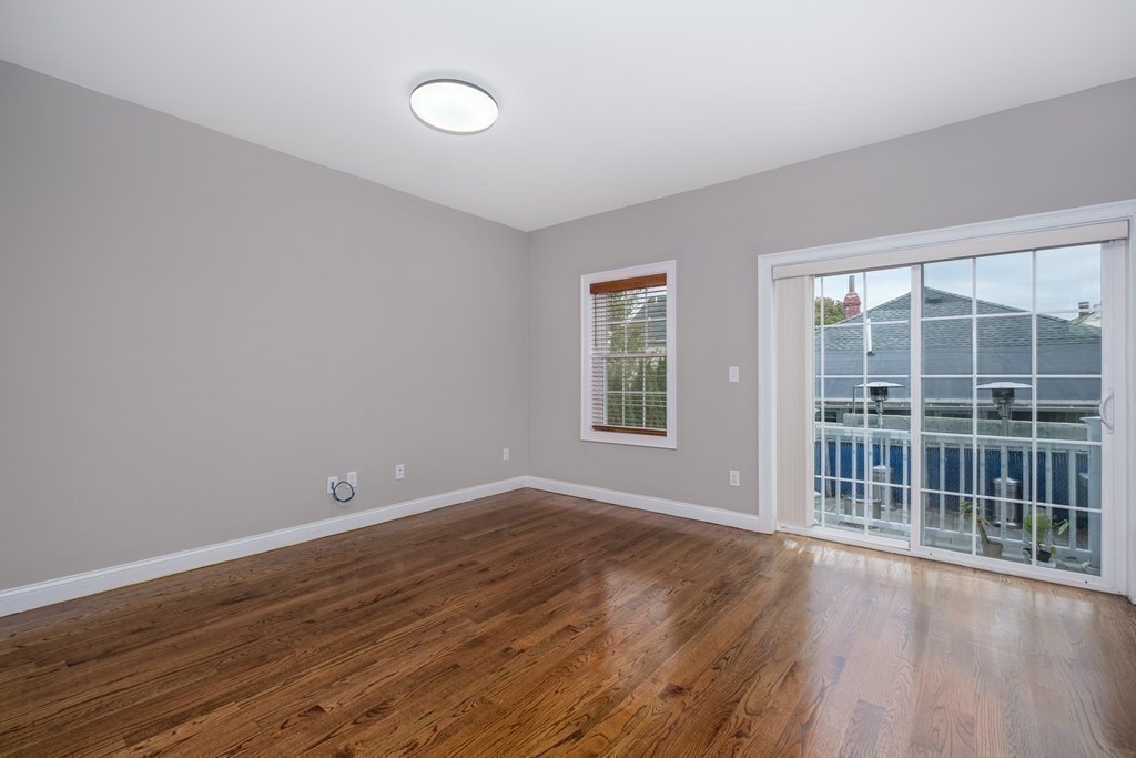 21 Bellevue Ave, Revere