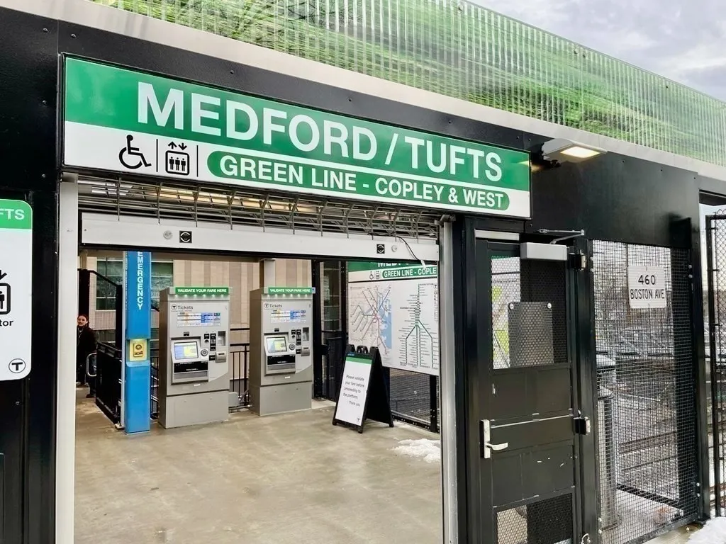 395 Alewife Brook Pkwa, West Somerville