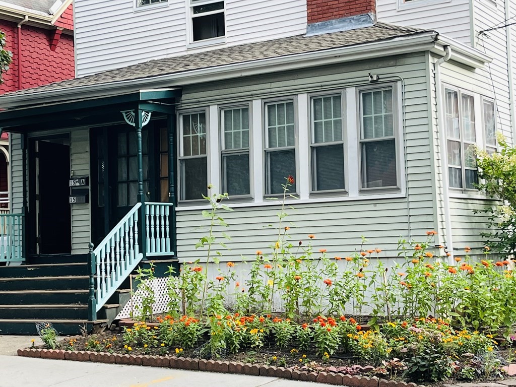 15 Auburn, Coolidge Corner