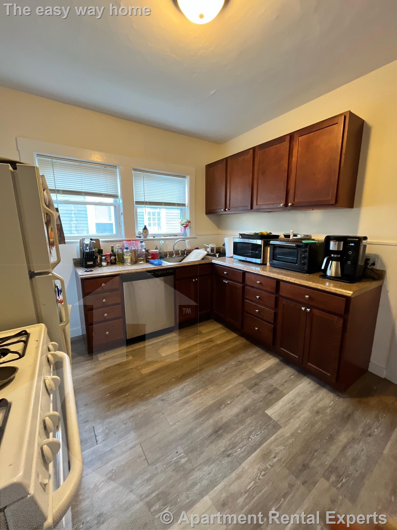 303 Alewife Brook Pkwy, Teele Square