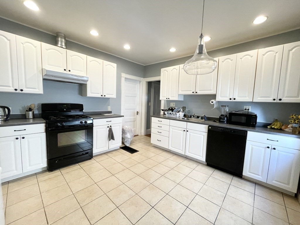 18 Romsey St, Dorchester