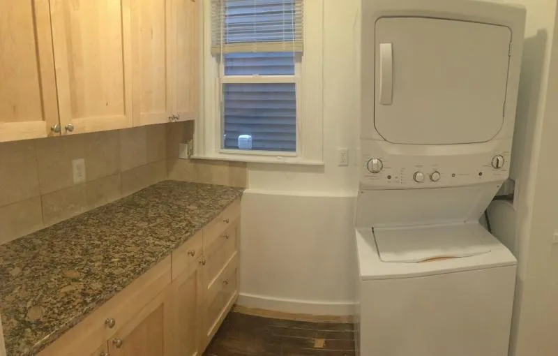 79 Brook St, Central Village