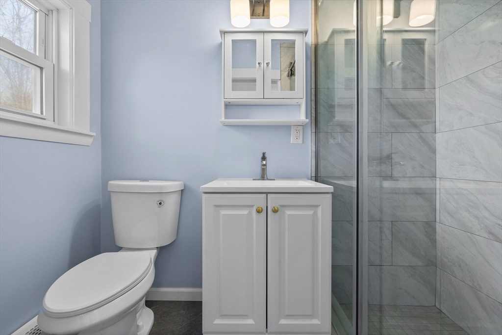 5 Fells Ave, Milford