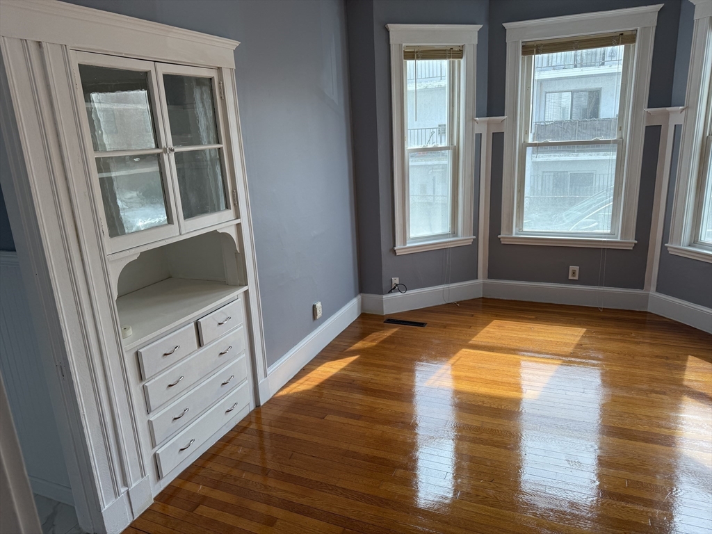 72 Newbury Ave, North Quincy