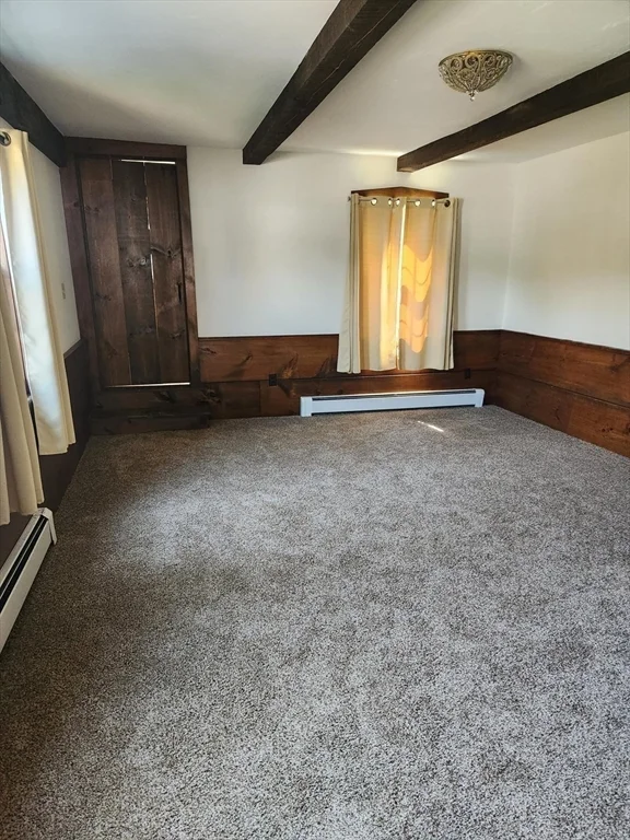 285 Main St, Spencer